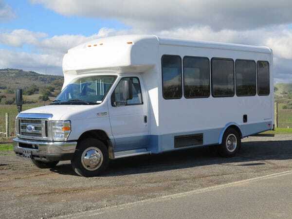 Tour Shuttle – Great for 14-16 Guests | Platypus Wine Tours