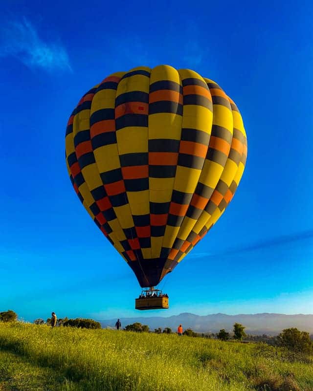 hot air balloon