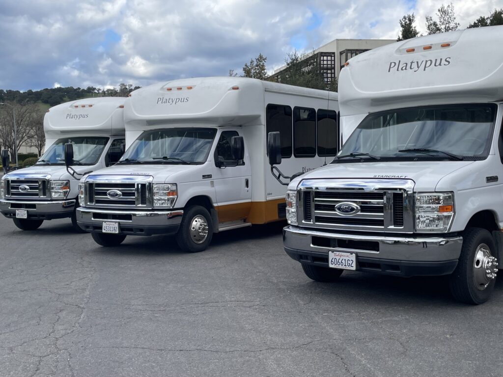 Multi Bus Other Angle Scaled - Platypus Wine Tours